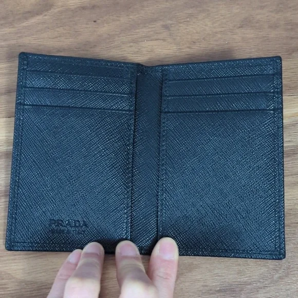 Prada Saffiano Card Case - Like New - Black - AUTHENTIC